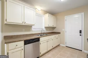 1205 County Line Rd, Griffin, GA 30224 - Photo 13