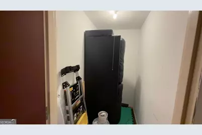 1305 River Green Drive NW, Atlanta, GA 30327 - Photo 19