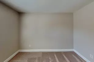 573 Cherry Creek Dr, Loganville, GA 30052 - Photo 11