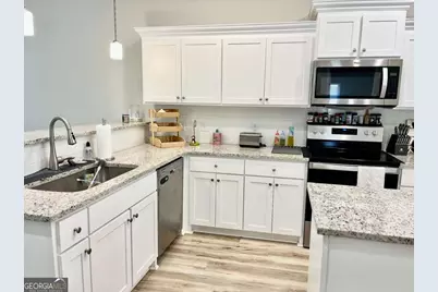 1016 Pine Street, Darien, GA 31305 - Photo 9