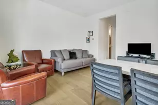 10861 Serenbe Ln, Chattahoochee Hills, GA 30268 - Photo 19