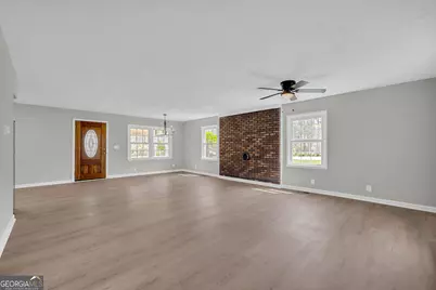 348 Knottywood Drive, Lavonia, GA 30553 - Photo 9