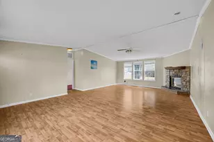 11096 Nowhere Rd, Hull, GA 30646 - Photo 3