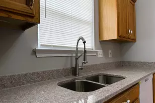 5609 Eagles Feather Ln, Riverdale, GA 30274 - Photo 9