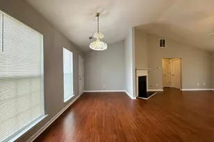 5609 Eagles Feather Ln, Riverdale, GA 30274 - Photo 13