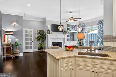 5492 Glenridge Drive #580, Sandy Springs, GA 30342 - Photo 13