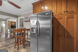 1390 Pioneer Cir, Watkinsville, GA 30677 - Photo 15