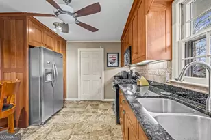 1390 Pioneer Cir, Watkinsville, GA 30677 - Photo 13