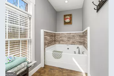 401 Herrin Road, Cornelia, GA 30531 - Photo 21