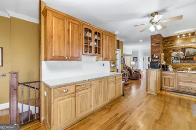 401 Herrin Road, Cornelia, GA 30531 - Photo 13