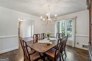 9635 Red Bird Ln, Johns Creek, GA 30022 - Photo 13