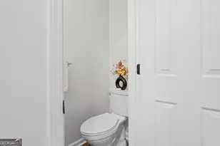 7167 Williamsburg Dr, Riverdale, GA 30274 - Photo 17