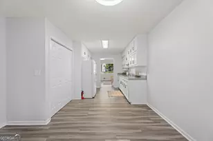 7167 Williamsburg Dr, Riverdale, GA 30274 - Photo 11