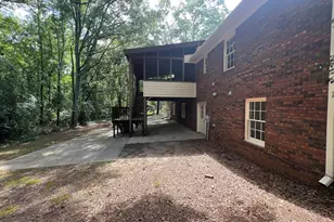 222 Lacey Ln, Winder, GA 30680 - Photo 7