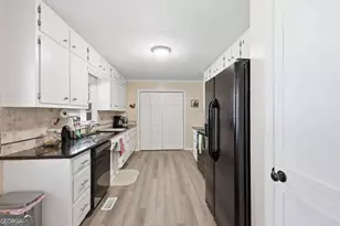 185 Knob Lick Dr, Athens, GA 30605 - Photo 9