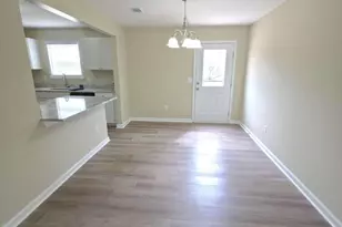 138 Charlotte Cir, Statham, GA 30666 - Photo 3