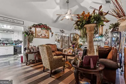 155 River Forest Drive NE, Milledgeville, GA 31061 - Photo 5