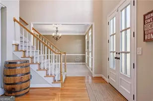 1045 Tullmore Dr, Roswell, GA 30075 - Photo 3