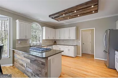 1045 Tullmore Drive, Roswell, GA 30075 - Photo 15