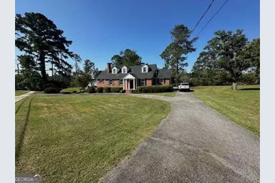 907 Center Drive, Vidalia, GA 30474 - Photo 3