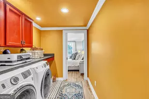 528 E Jones St, Savannah, GA 31401 - Photo 19