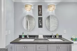 528 E Jones St, Savannah, GA 31401 - Photo 25