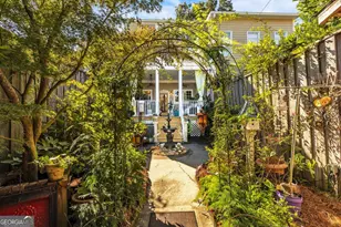 528 E Jones St, Savannah, GA 31401 - Photo 39