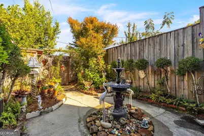 528 E Jones Street, Savannah, GA 31401 - Photo 37