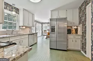 245 Woodsong Dr, Fayetteville, GA 30214 - Photo 5