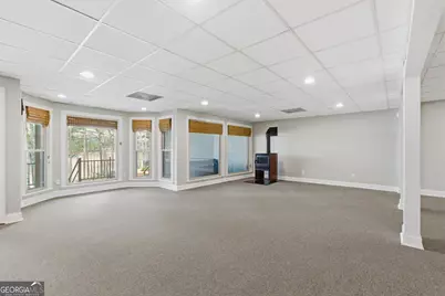 501 Capri Point, Lavonia, GA 30553 - Photo 5