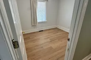 2344 Ripplewater Dr, Atlanta, GA 30316 - Photo 9