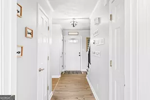 1463 Janice Ct SW, Lilburn, GA 30047 - Photo 3