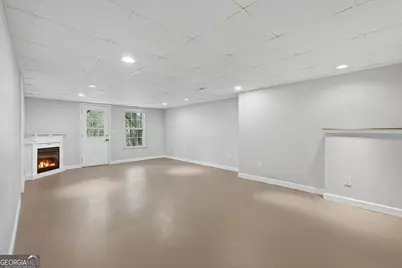 694 Shore View, Lithonia, GA 30058 - Photo 25