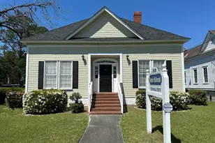 208 W Gordon St, Valdosta, GA 31601 - Photo 1