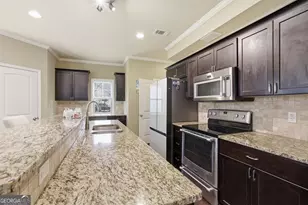 130 Maple Dr, Commerce, GA 30529 - Photo 9