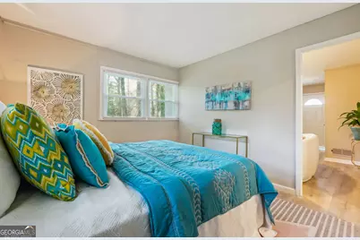 2287 Mulberry Street, East Point, GA 30344 - Photo 9