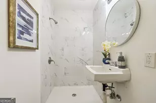 2287 Mulberry St, East Point, GA 30344 - Photo 11