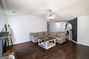 272 Augusta Woods Dr, Villa Rica, GA 30180 - Photo 3