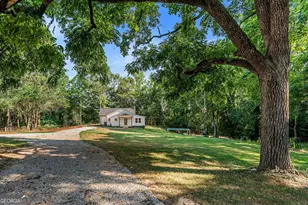 182 Cherry Rose Ln, Hartwell, GA 30643 - Photo 1