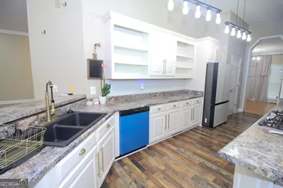 349 Hillridge Cove, Lizella, GA 31052 - Photo 13