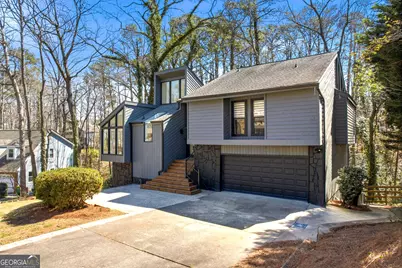 2704 Long Lake Drive NE, Roswell, GA 30075 - Photo 23