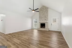 218 Hyde Cir, Newnan, GA 30263 - Photo 11