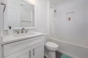 1038 Captains Cv Wy, Saint Simons, GA 31522 - Photo 33