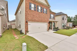 7736 Volion Dr, Fairburn, GA 30213 - Photo 3