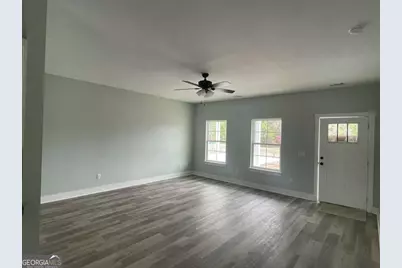 307 McLean Street, Claxton, GA 30417 - Photo 5