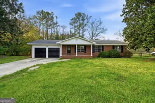 11 Parkwood Dr NE, Rome, GA 30161 - Photo 1