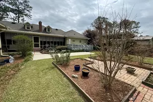 410 Preston St, Metter, GA 30439 - Photo 3