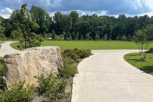 1568 Driggs Dr NW, Atlanta, GA 30318 - Photo 35