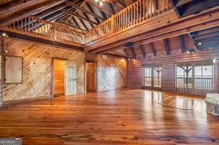 929 Hickory Nut Mountain Rd, Clarkesville, GA 30523 - Photo 11