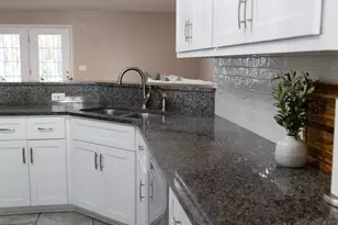 196 Kristins Dr, Saint Marys, GA 31558 - Photo 11